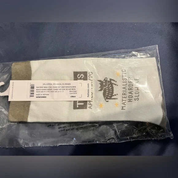 Taurus socks - Picture 4 of 4